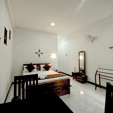 Dambulla Kings Inn ภายนอก รูปภาพ