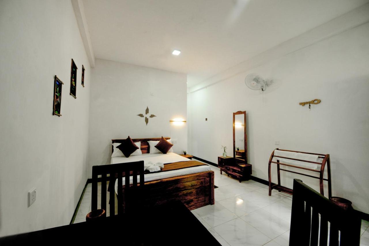 Dambulla Kings Inn ภายนอก รูปภาพ